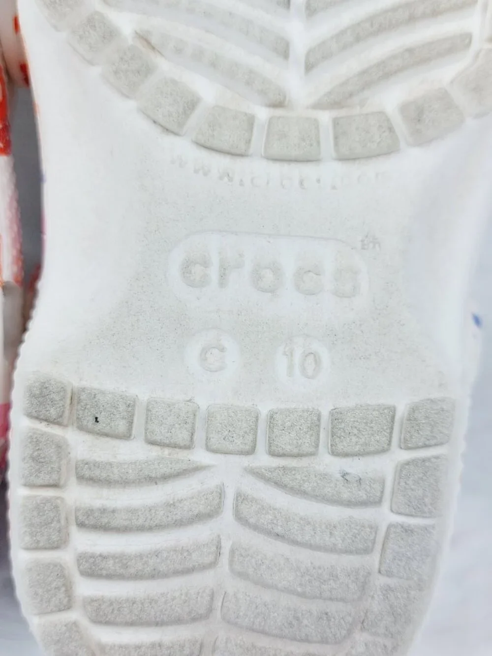 Set Of 2 Crocs Girl's White Pink Classic Platform Slip-On Casual Clogs Size 10